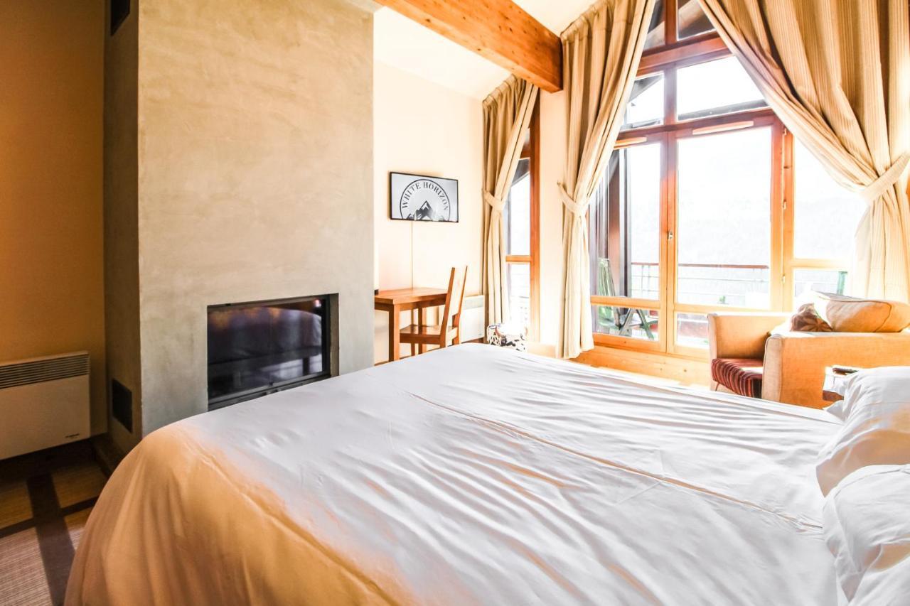 Exceptional 3 Bed Penthouse With Fireplace And Stunning Views Флен Экстерьер фото