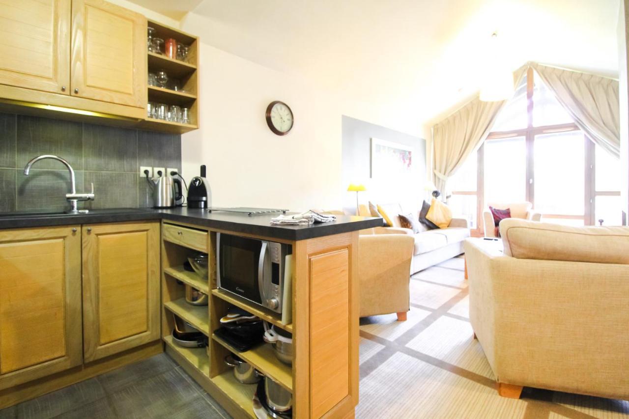 Exceptional 3 Bed Penthouse With Fireplace And Stunning Views Флен Экстерьер фото