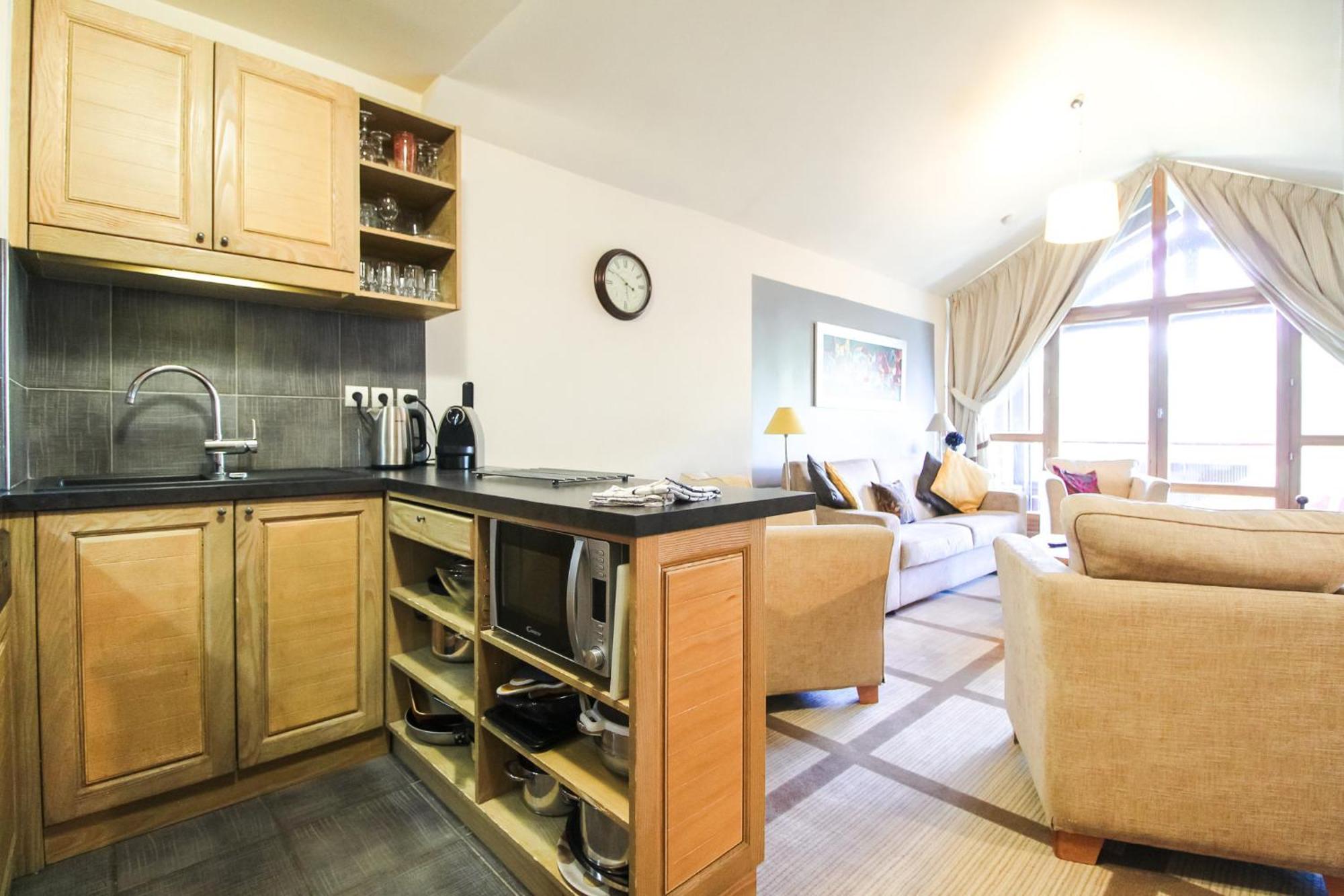 Exceptional 3 Bed Penthouse With Fireplace And Stunning Views Флен Экстерьер фото