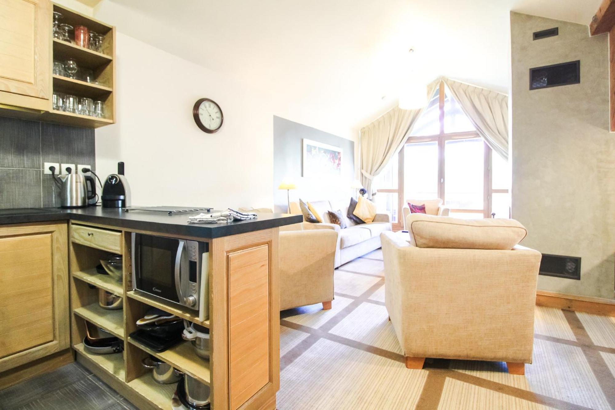 Exceptional 3 Bed Penthouse With Fireplace And Stunning Views Флен Экстерьер фото