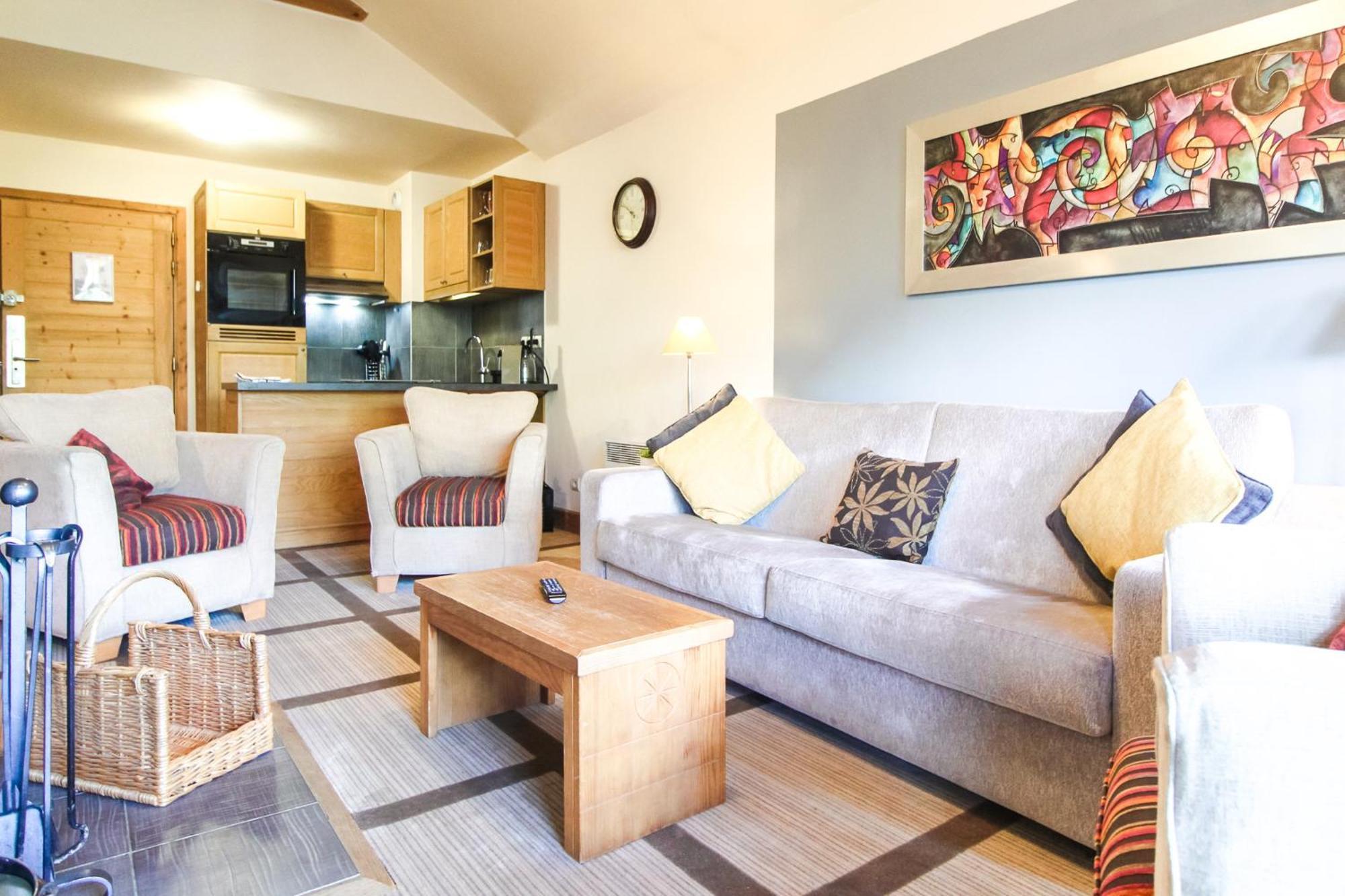 Exceptional 3 Bed Penthouse With Fireplace And Stunning Views Флен Экстерьер фото