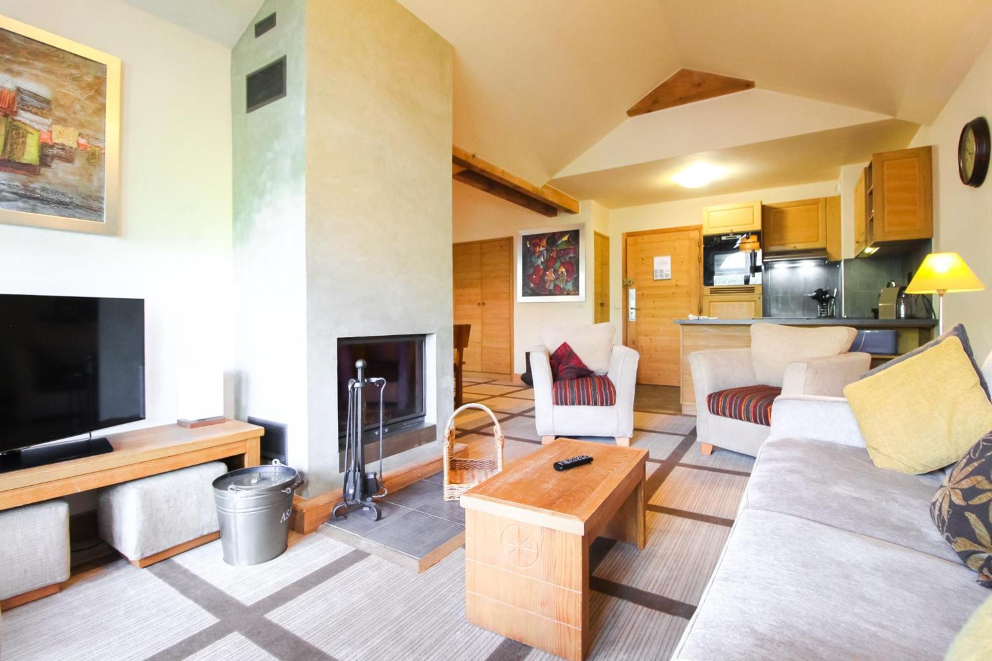 Exceptional 3 Bed Penthouse With Fireplace And Stunning Views Флен Экстерьер фото