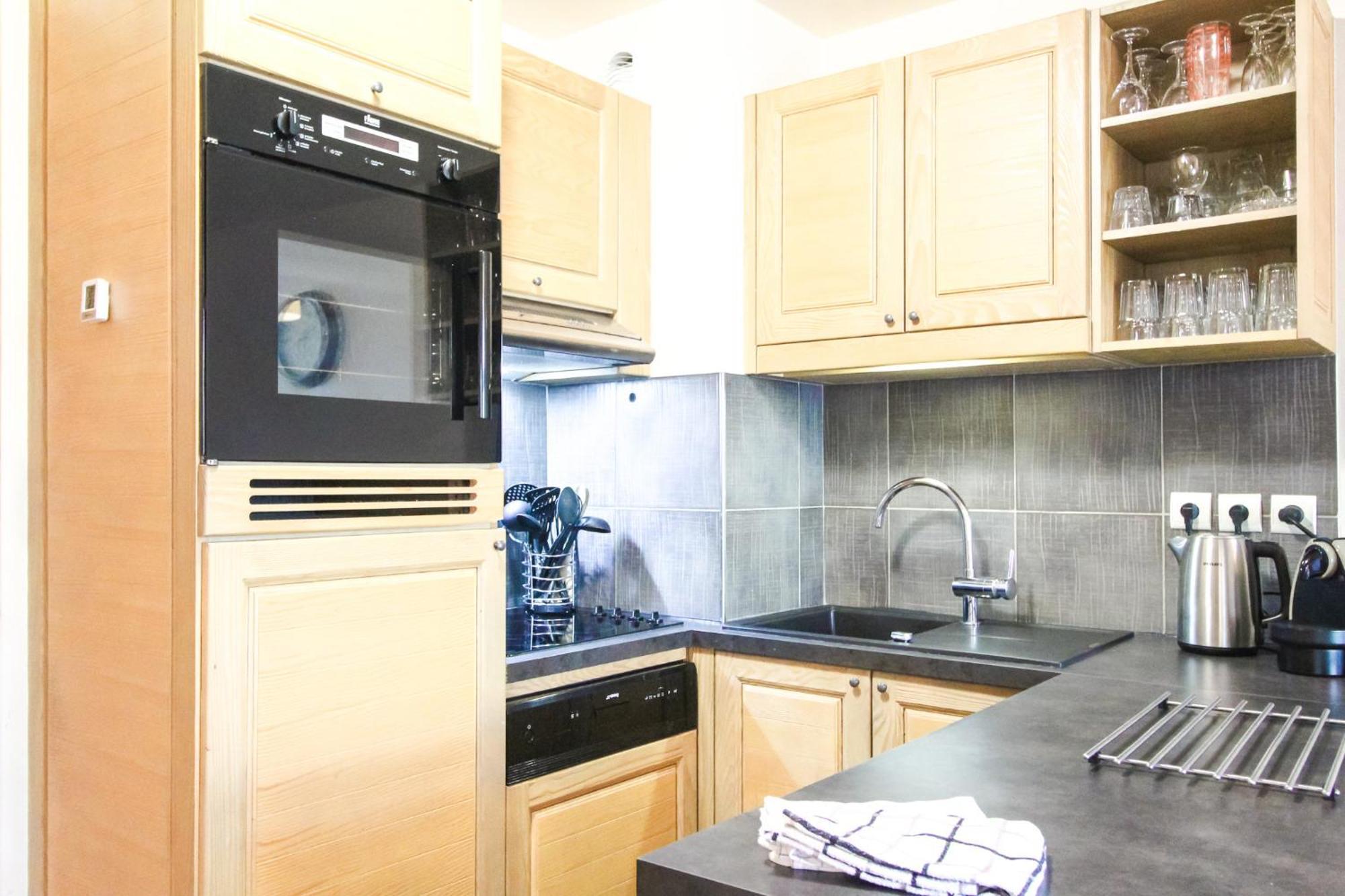 Exceptional 3 Bed Penthouse With Fireplace And Stunning Views Флен Экстерьер фото